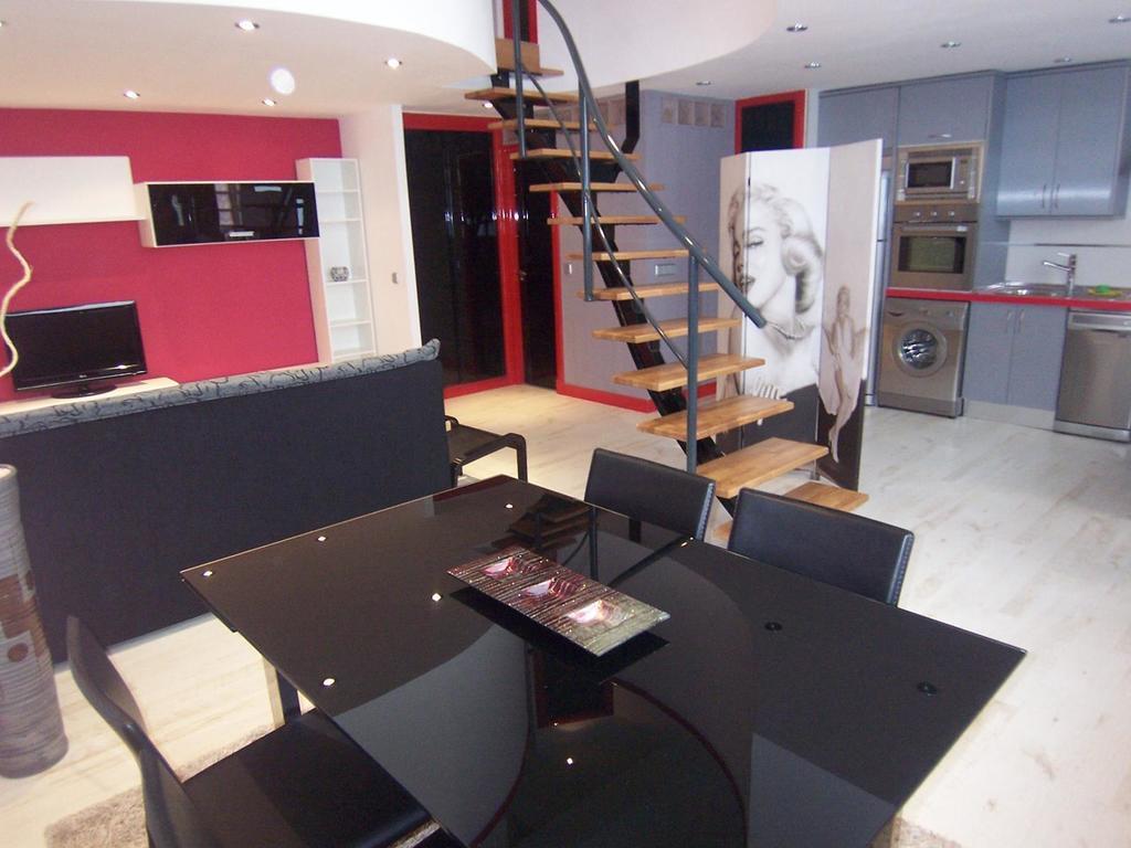 Superb Lofts By Allo Housing Madrid Room photo